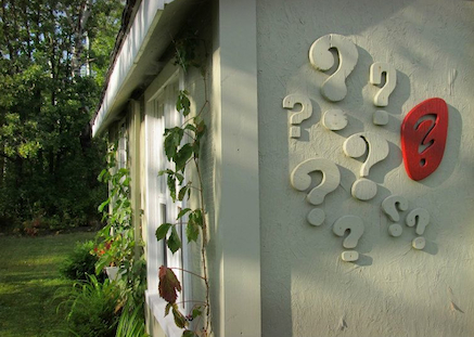 What_studio_signage